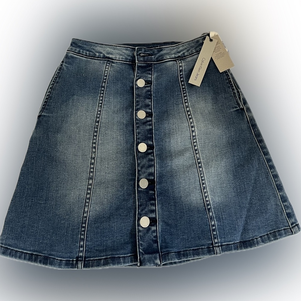 Y2K sz 25 Calvin Klein Blue Denim A-Line Skirt Button up w/pockets